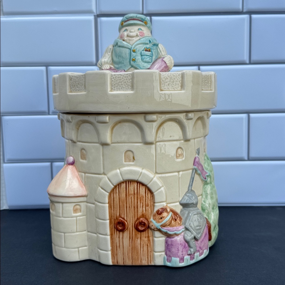 Vintage Humpty Dumpty Cookie Jar